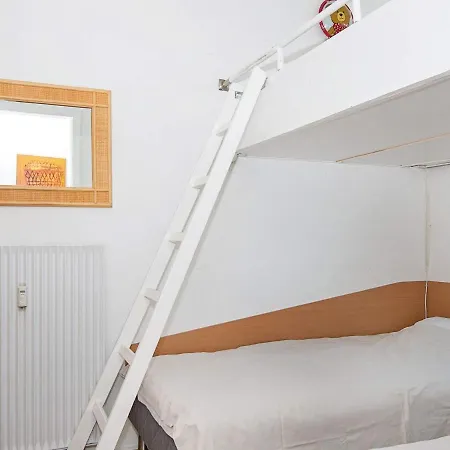 Lxxi Apartment